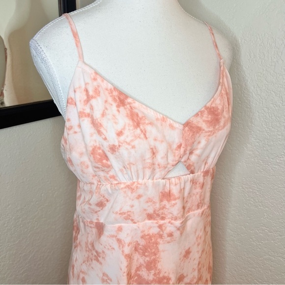 ABERCROMBIE & FITCH Pink Tie Dye Print Cut Out Mini Slip Dress Size M NWT - Picture 2 of 9